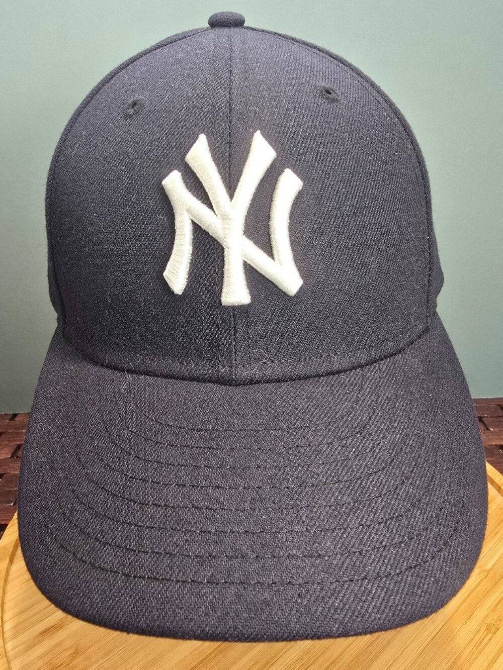 New Era NY Yankees Men's Fitted Cap Size 7 1/2 Official On-Field Cap MLB Players